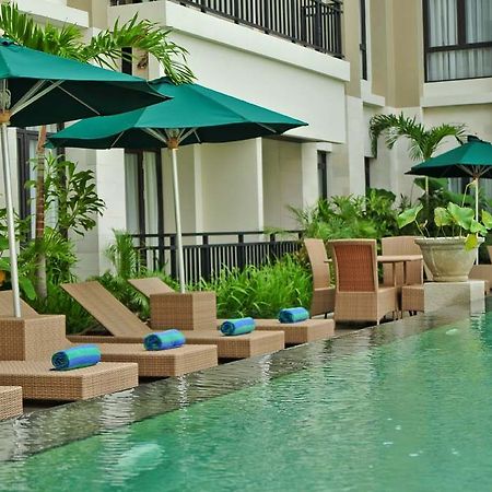 Grand Kuta Hotel And Residence Legian Esterno foto