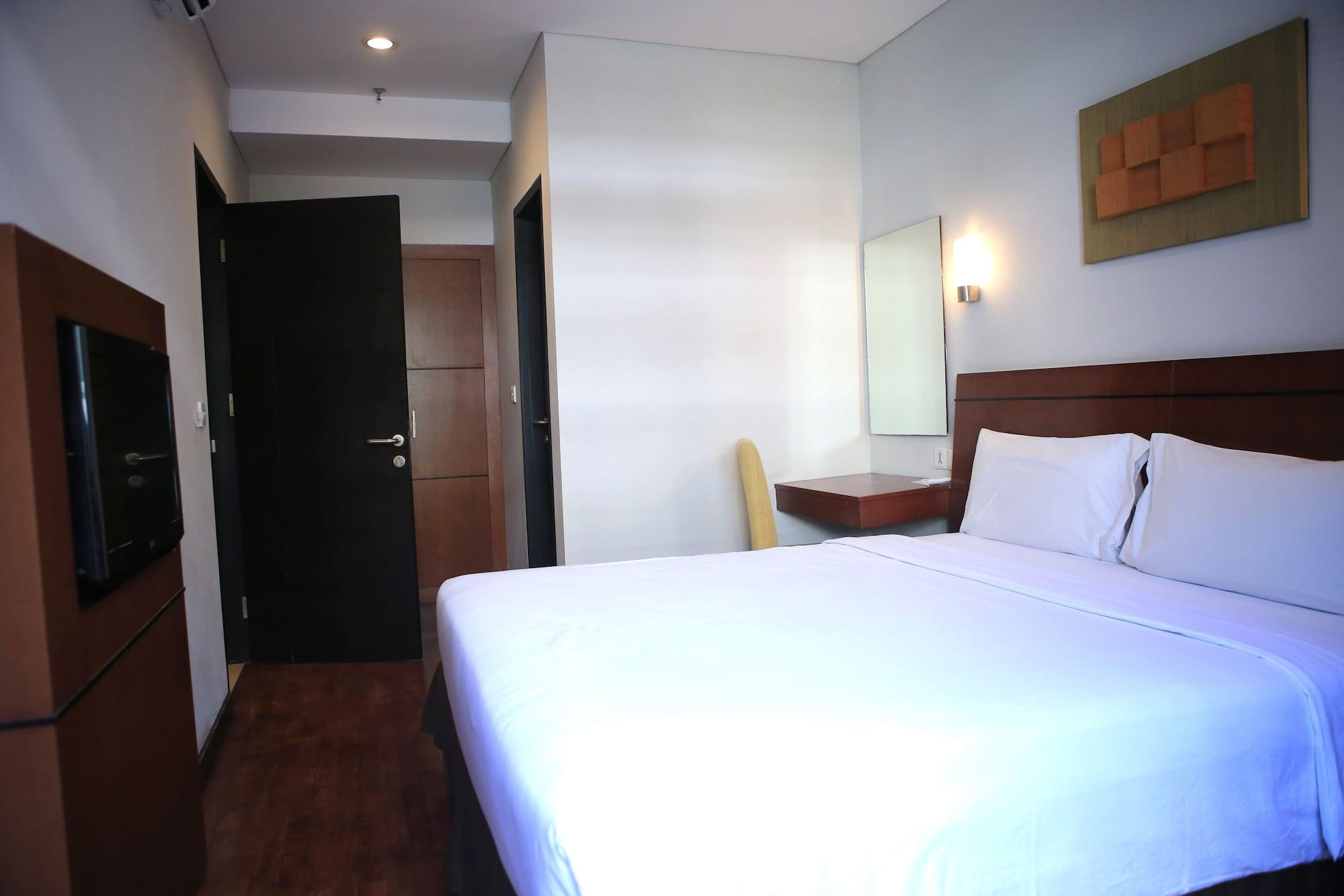 Grand Kuta Hotel And Residence Legian Esterno foto