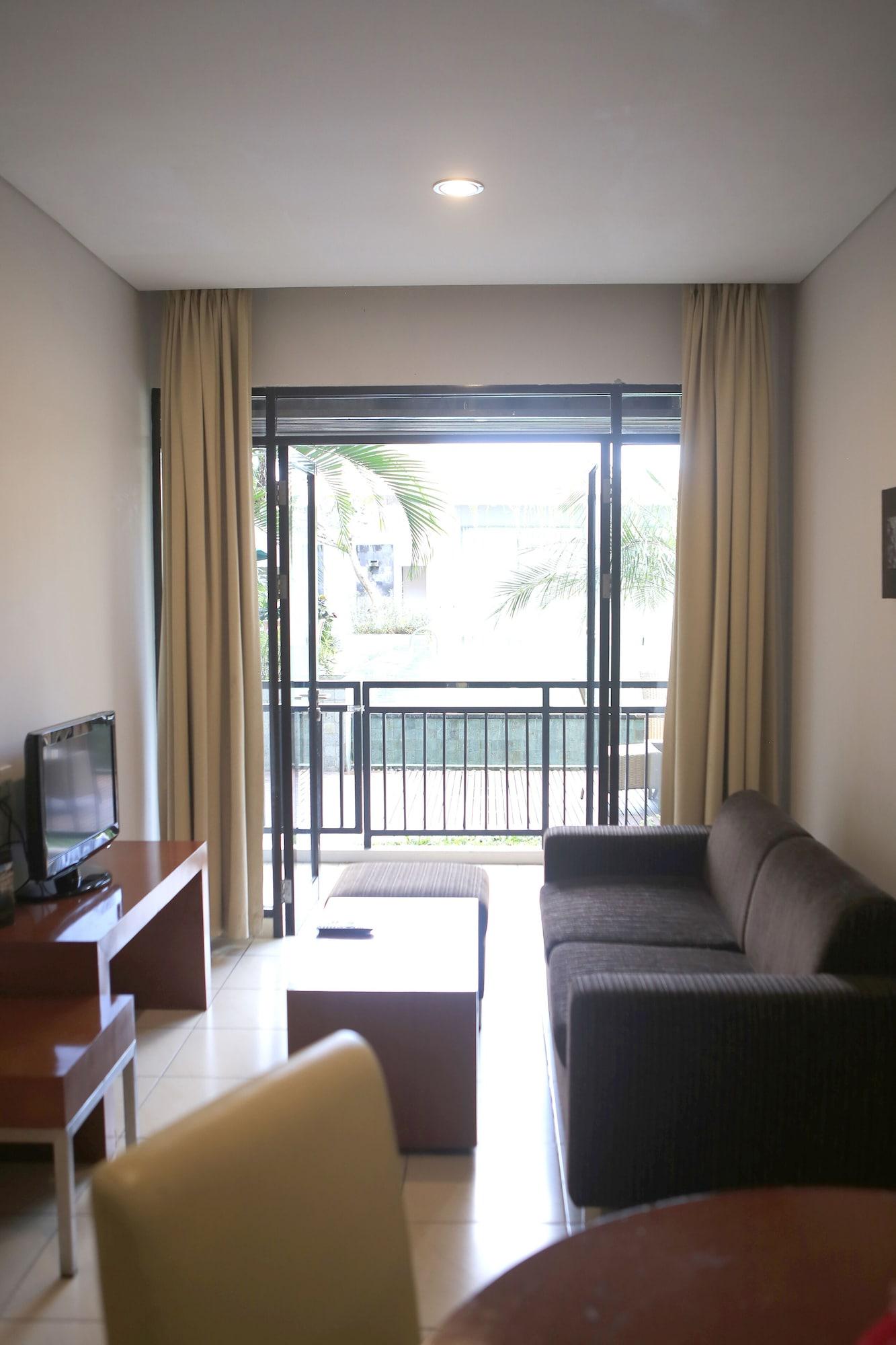 Grand Kuta Hotel And Residence Legian Esterno foto