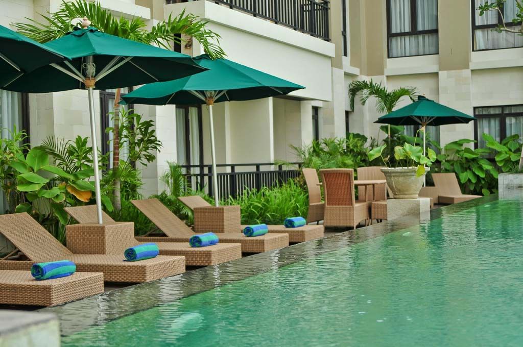 Grand Kuta Hotel And Residence Legian Esterno foto
