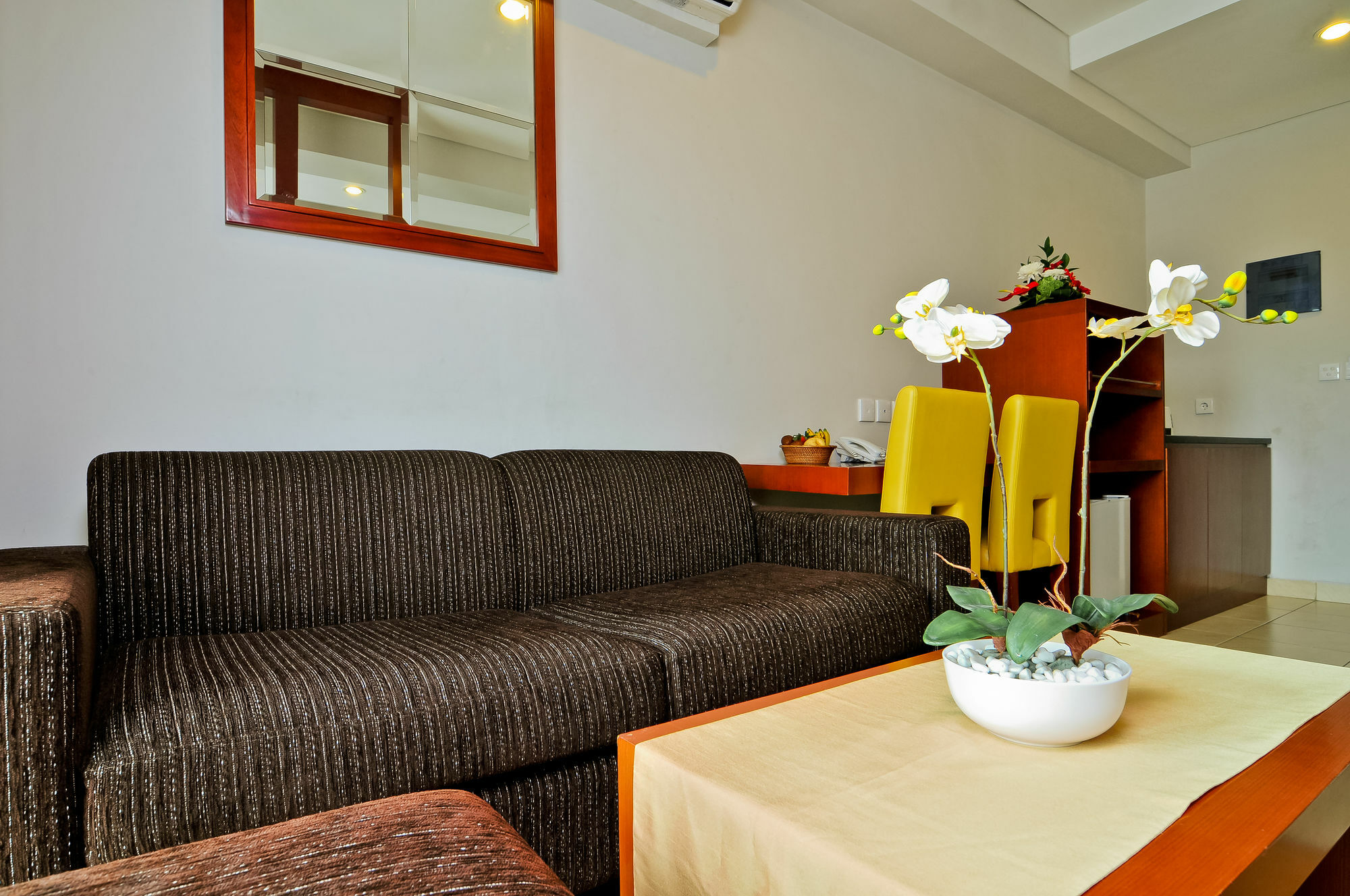 Grand Kuta Hotel And Residence Legian Esterno foto